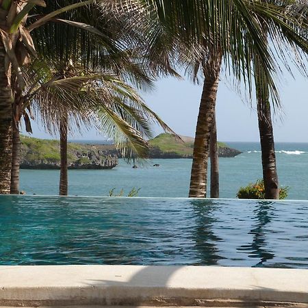 Aquarius Club Hotell Watamu Exteriör bild